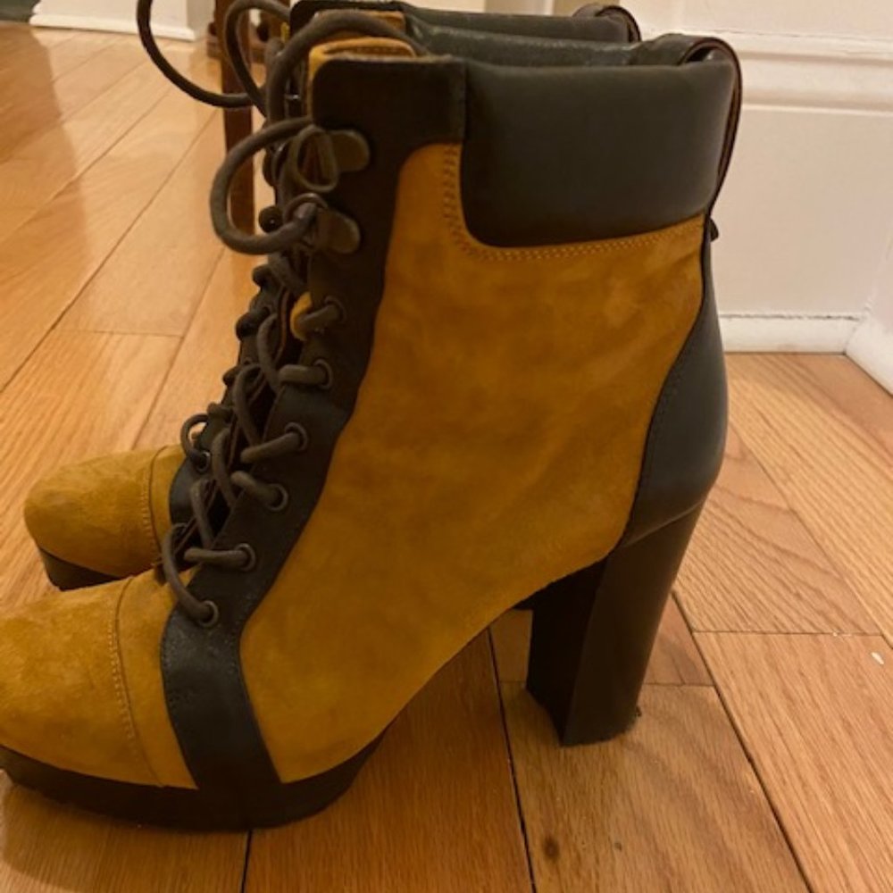 Veronica Beard Axel Lace Up Hiking Boots - Suede